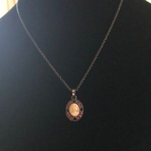 Beautiful fashion Cameo necklace